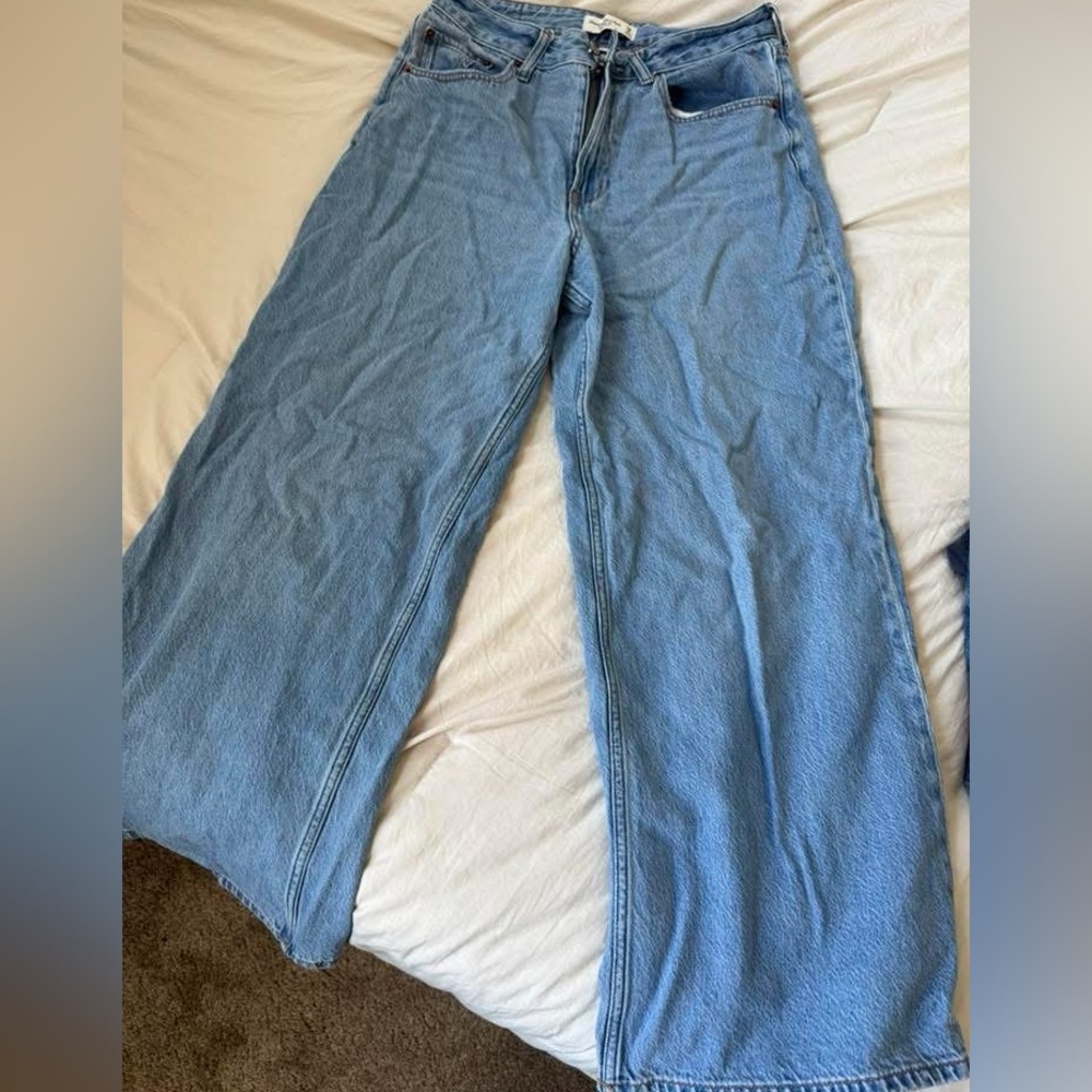 Abercrombie curve love high rise wide leg jeans